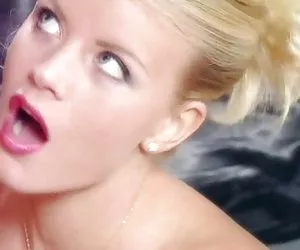 Gangbang геев сняли парнушка ролики на камеру