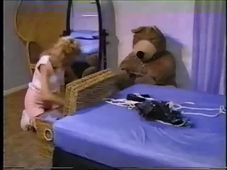 Невероятно красивая блондинка скачет на жесткое порно видео ролики большом члене