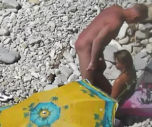 Красивая, пасматреть парнуху тощая шлюха трахается с двумя мужчинами